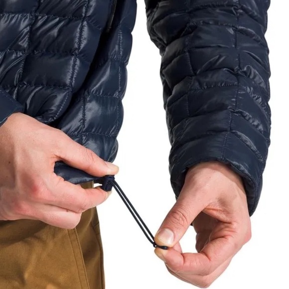 The North Face Summit Navy ThermoBall Reyes Puffer Jacket Mens Small NWOT - Picture 2 of 12